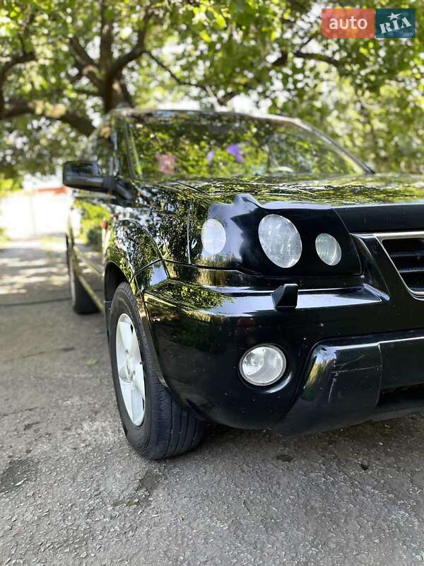 Внедорожник / Кроссовер Nissan X-Trail 2003 в Кривом Роге