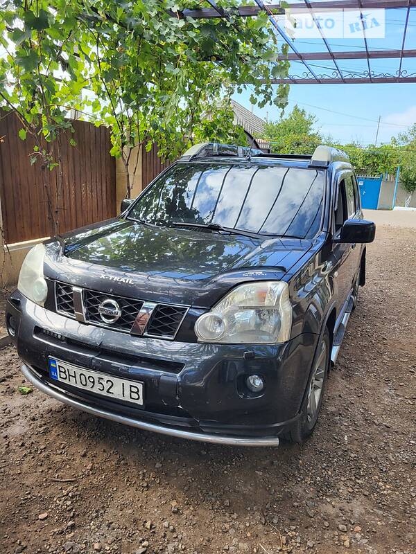 Позашляховик / Кросовер Nissan X-Trail 2008 в Татарбунарах