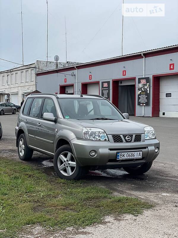 Nissan X-Trail