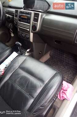 Внедорожник / Кроссовер Nissan X-Trail 2005 в Черновцах