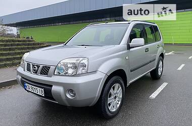 Внедорожник / Кроссовер Nissan X-Trail 2004 в 