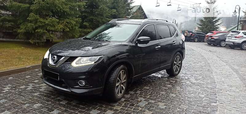 Позашляховик / Кросовер Nissan X-Trail 2015 в Коломиї