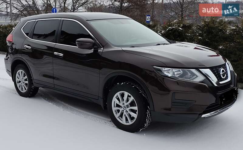 Внедорожник / Кроссовер Nissan X-Trail 2018 в Киеве