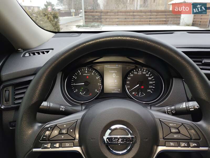 Внедорожник / Кроссовер Nissan X-Trail 2018 в Киеве