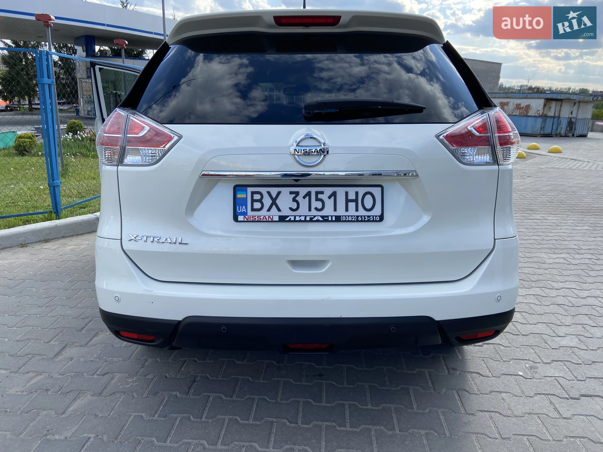 2017 Nissan X-Trail - мініатюра 2