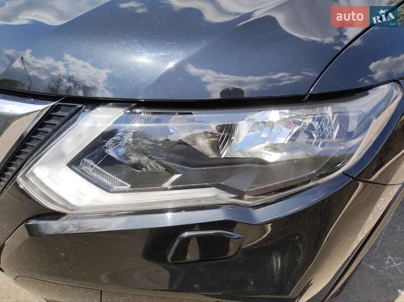 Позашляховик / Кросовер Nissan X-Trail 2018 в Першотравенську