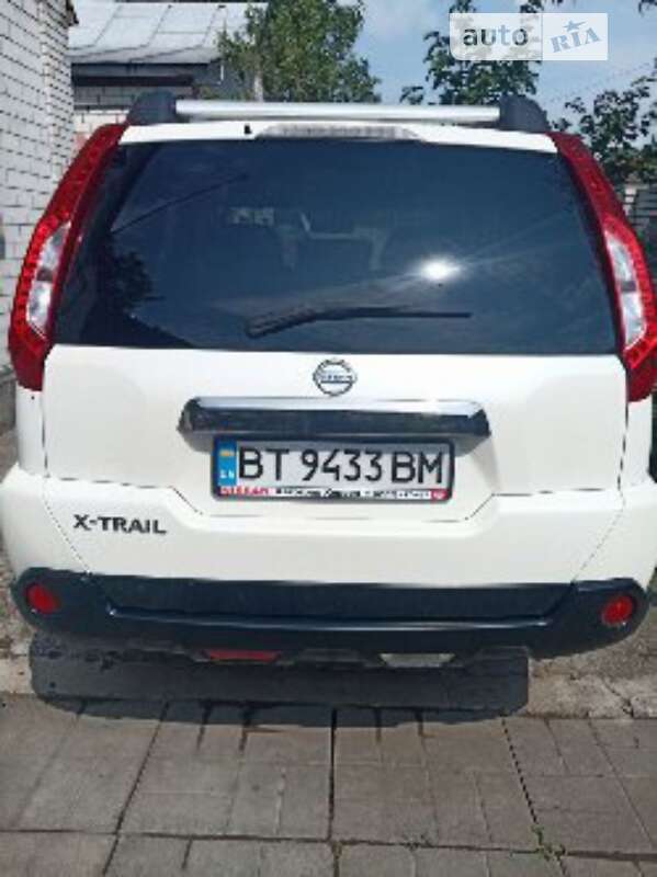 Позашляховик / Кросовер Nissan X-Trail 2013 в Ніжині