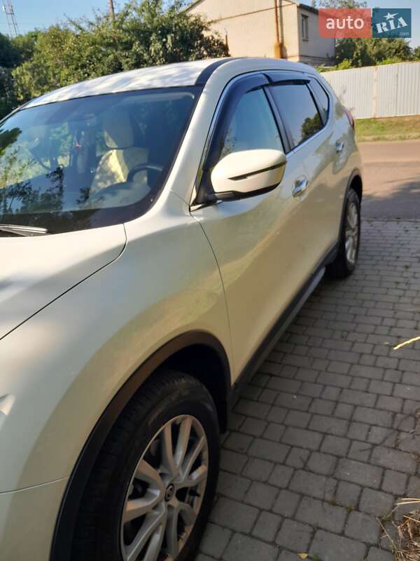 Внедорожник / Кроссовер Nissan X-Trail 2021 в Южном