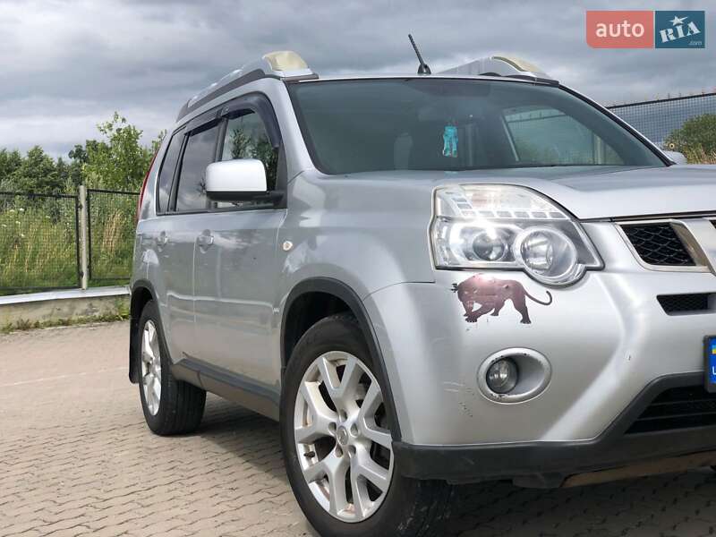 Позашляховик / Кросовер Nissan X-Trail 2012 в Трускавці