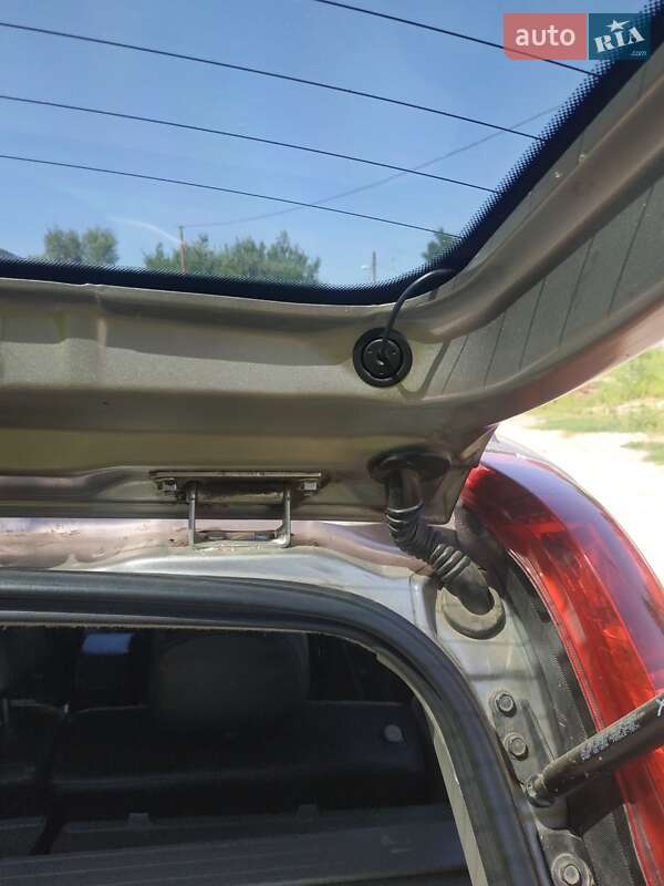 Позашляховик / Кросовер Nissan X-Trail 2005 в Харкові