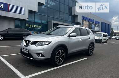 Внедорожник / Кроссовер Nissan X-Trail 2017 в Ковеле