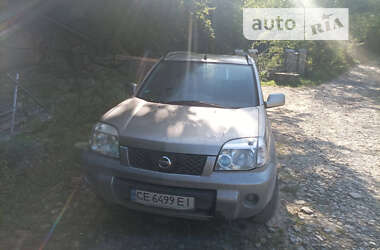 Позашляховик / Кросовер Nissan X-Trail 2005 в Вижниці