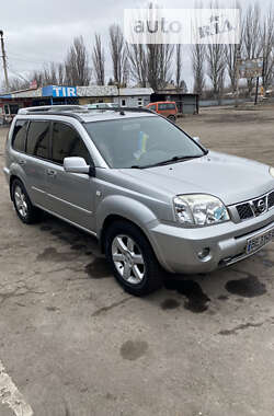 Внедорожник / Кроссовер Nissan X-Trail 2005 в Покровске