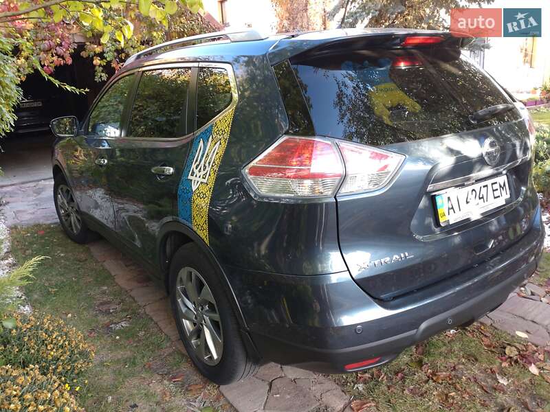 Внедорожник / Кроссовер Nissan X-Trail 2015 в Киеве