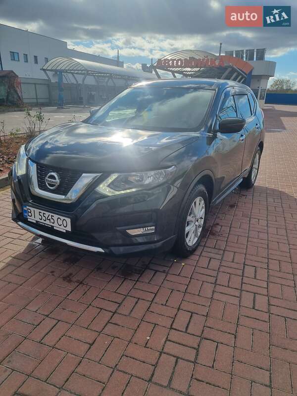 Внедорожник / Кроссовер Nissan X-Trail 2018 в Полтаве