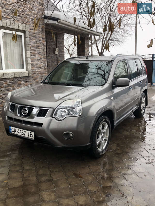 Внедорожник / Кроссовер Nissan X-Trail 2014 в Черкассах