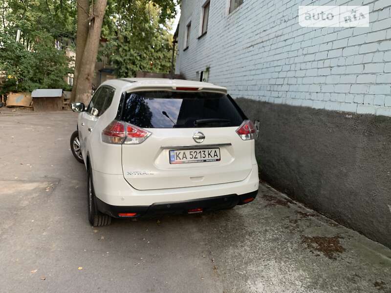 Внедорожник / Кроссовер Nissan X-Trail 2016 в Киеве фото 2 Внедорожник / Кроссовер Nissan X-Trail 2016 в Киеве