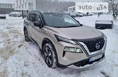 Позашляховик / Кросовер Nissan X-Trail 2023 в Львові