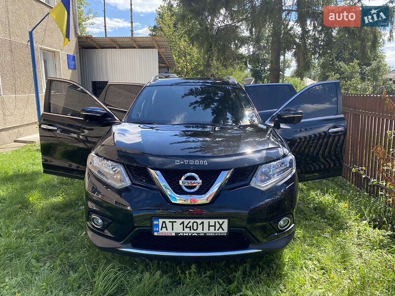 Nissan X-Trail 2015