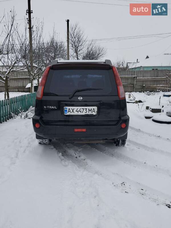 Внедорожник / Кроссовер Nissan X-Trail 2004 в Сахновщине