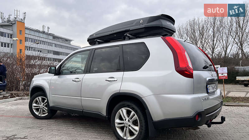 Внедорожник / Кроссовер Nissan X-Trail 2010 в Калуше