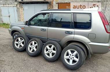 Внедорожник / Кроссовер Nissan X-Trail 2003 в Броварах