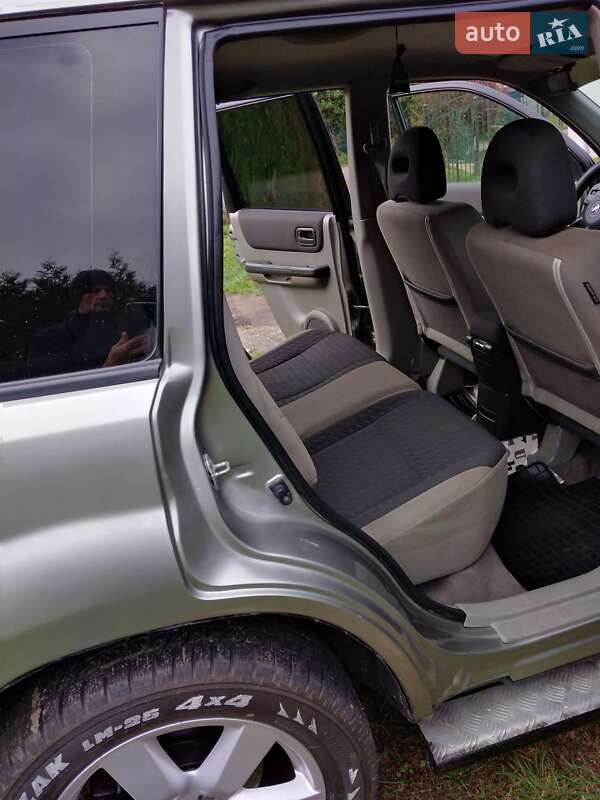 Внедорожник / Кроссовер Nissan X-Trail 2004 в Чорткове