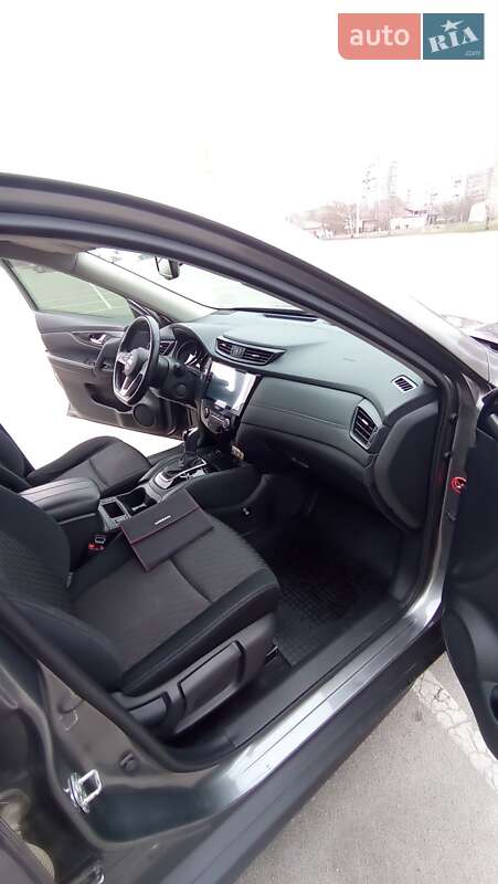 Позашляховик / Кросовер Nissan X-Trail 2021 в Дніпрі