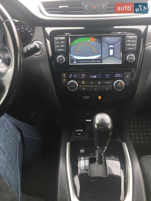 Внедорожник / Кроссовер Nissan X-Trail 2014 в Ровно