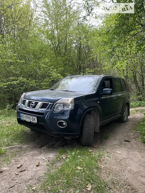 Nissan X-Trail 2011