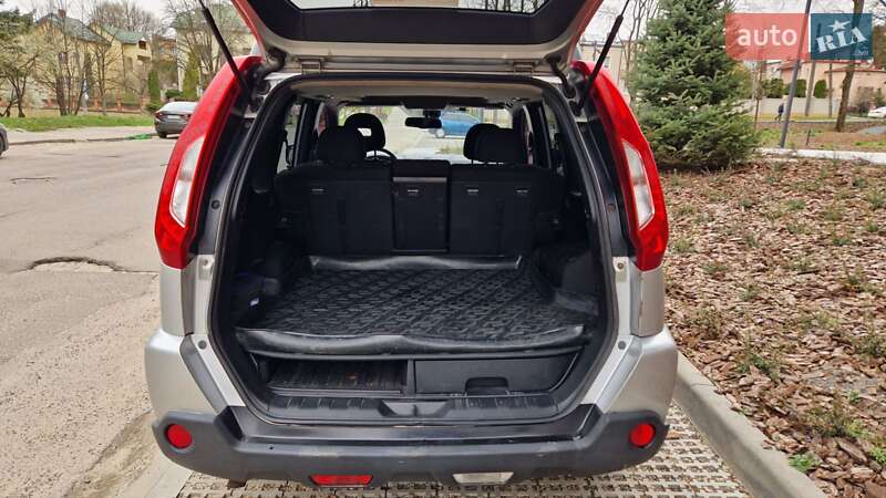 Позашляховик / Кросовер Nissan X-Trail 2012 в Львові