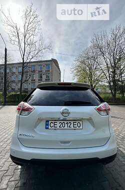 Внедорожник / Кроссовер Nissan X-Trail 2017 в Черновцах