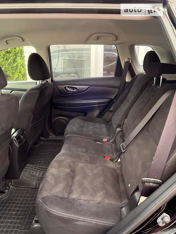 Внедорожник / Кроссовер Nissan X-Trail 2016 в Виннице