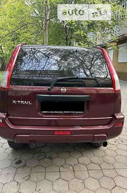 Позашляховик / Кросовер Nissan X-Trail 2003 в Івано-Франківську