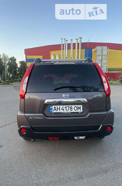 Позашляховик / Кросовер Nissan X-Trail 2011 в Краматорську
