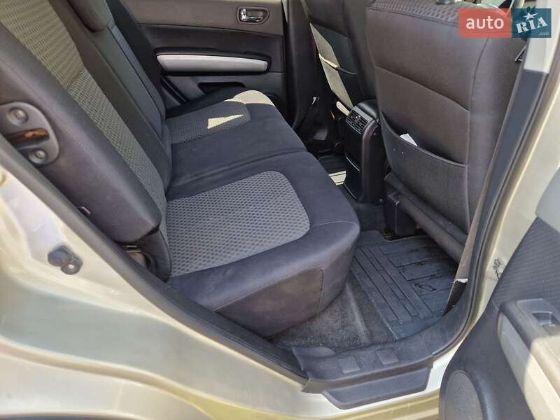 Позашляховик / Кросовер Nissan X-Trail 2008 в Львові