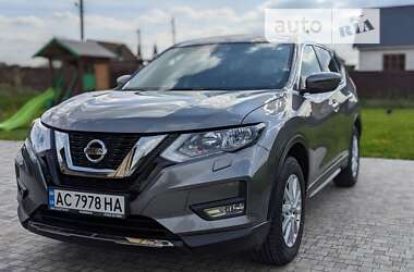 Позашляховик / Кросовер Nissan X-Trail 2021 в Ратному