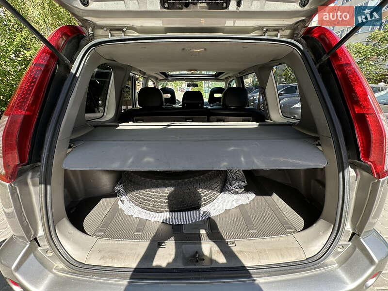 Позашляховик / Кросовер Nissan X-Trail 2005 в Фастові