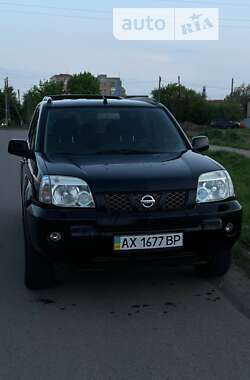 Внедорожник / Кроссовер Nissan X-Trail 2005 в Краснограде