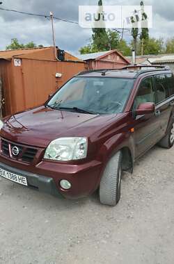 Позашляховик / Кросовер Nissan X-Trail 2003 в Дунаївцях