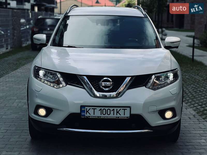 Внедорожник / Кроссовер Nissan X-Trail 2015 в Ивано-Франковске