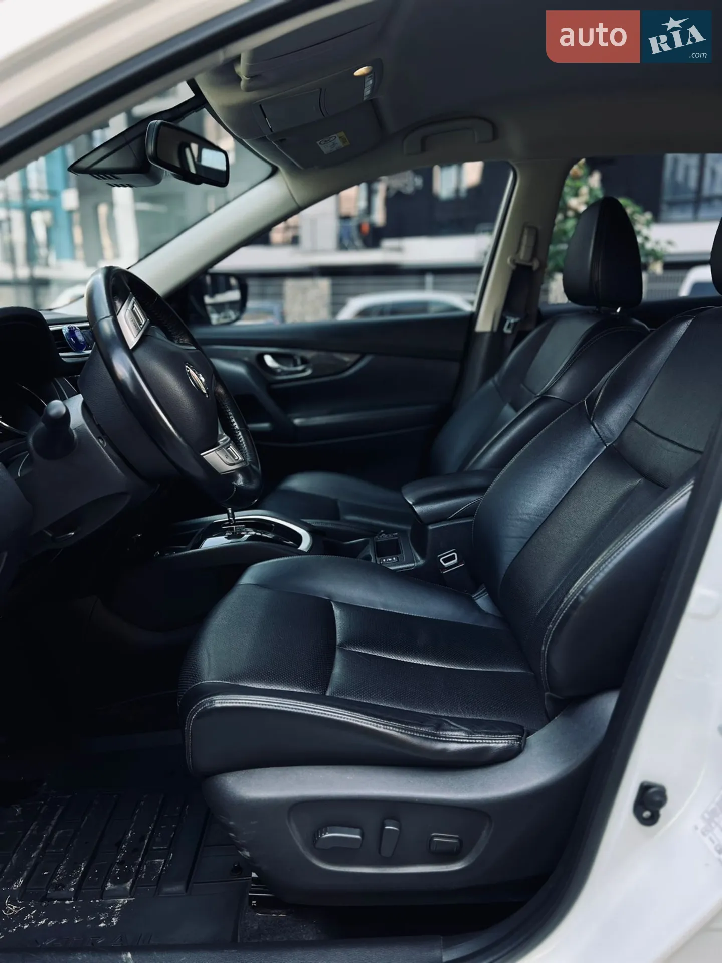 2015 Nissan X-Trail - мініатюра 31