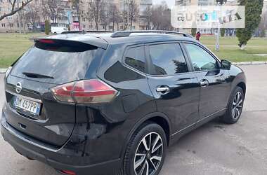 Внедорожник / Кроссовер Nissan X-Trail 2017 в Ровно