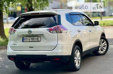 Внедорожник / Кроссовер Nissan X-Trail 2015 в Харькове