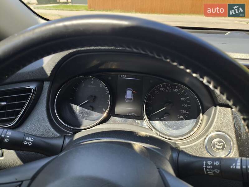 Внедорожник / Кроссовер Nissan X-Trail 2019 в Днепре