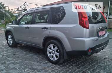 Внедорожник / Кроссовер Nissan X-Trail 2008 в Золочеве