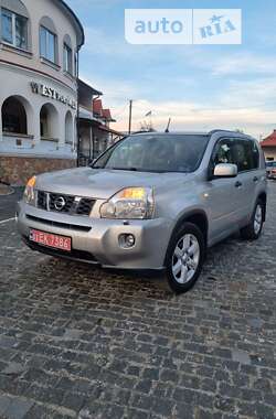 Внедорожник / Кроссовер Nissan X-Trail 2008 в Золочеве