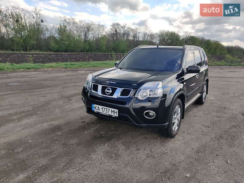 Nissan X-Trail 2011 Nissan X-Trail 2011