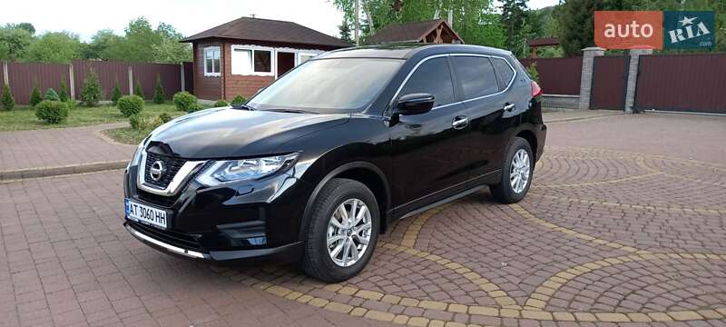 Внедорожник / Кроссовер Nissan X-Trail 2021 в Ивано-Франковске