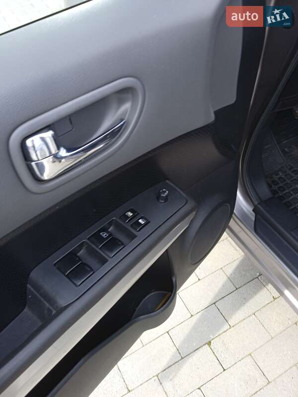 Внедорожник / Кроссовер Nissan X-Trail 2007 в Калуше